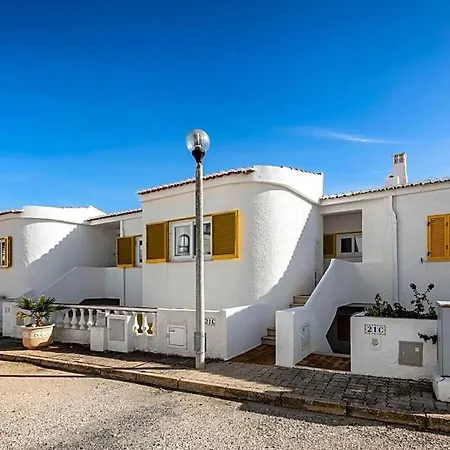 公寓 Senhora Da Sleeps 6 Air Con Luz